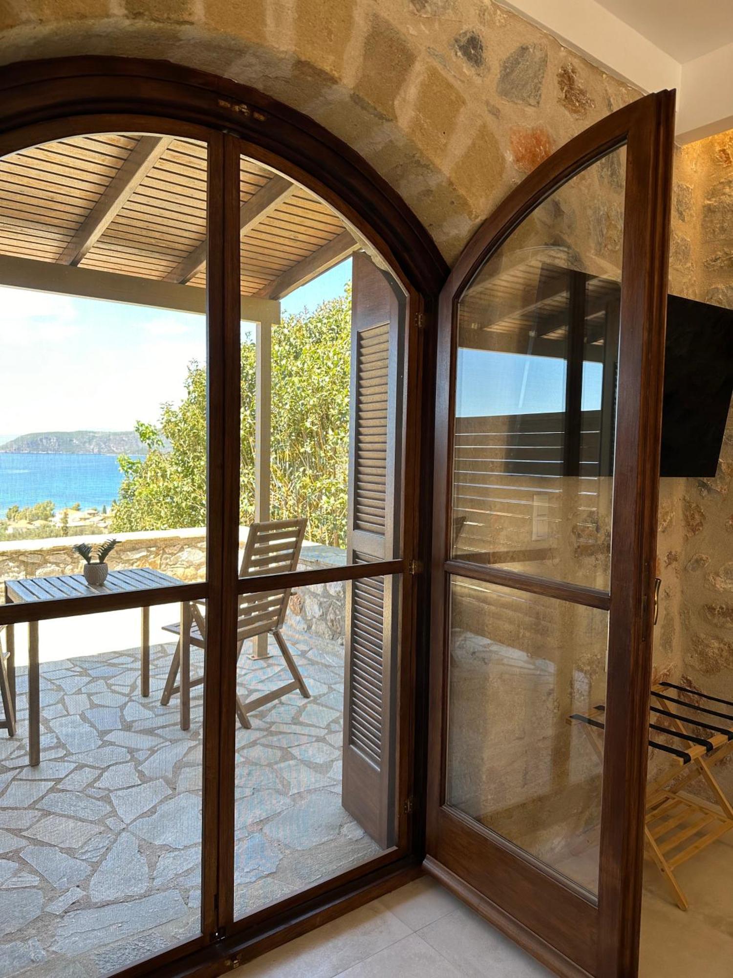 Papanestoras Apartments Kardamyli Exterior foto