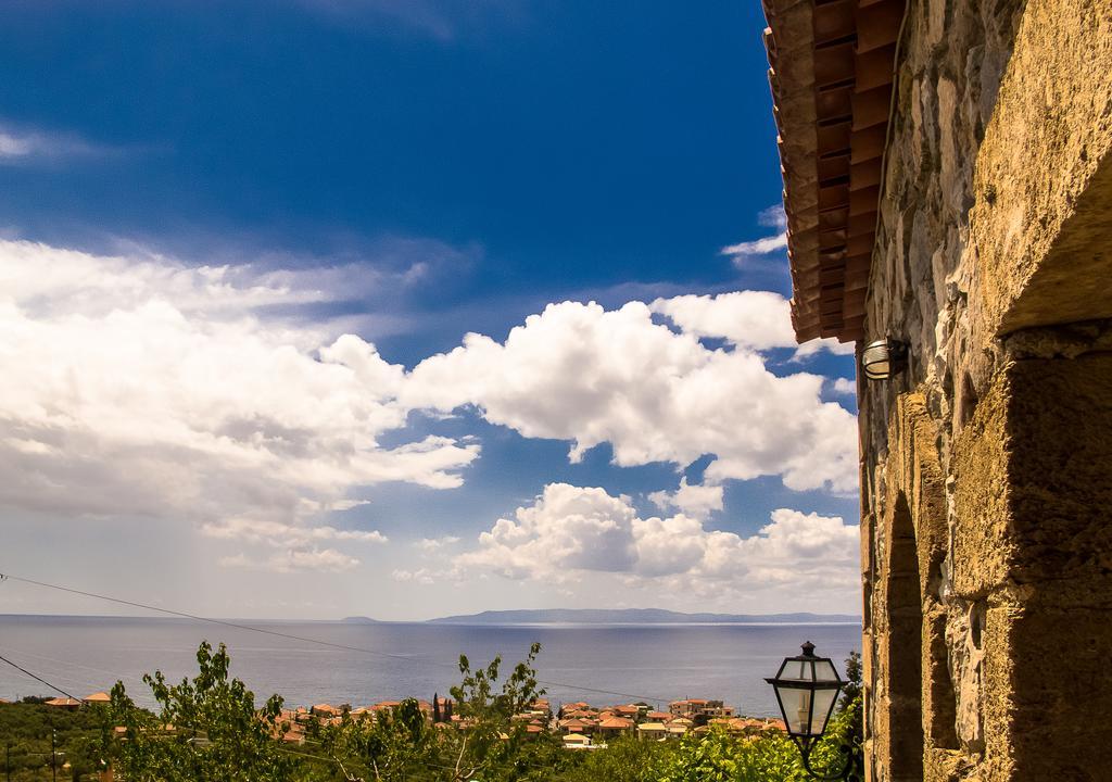 Papanestoras Apartments Kardamyli Exterior foto