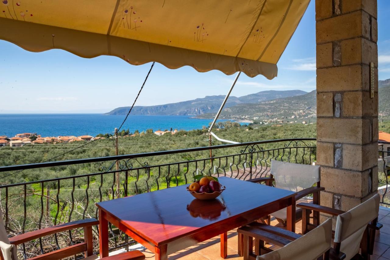 Papanestoras Apartments Kardamyli Exterior foto